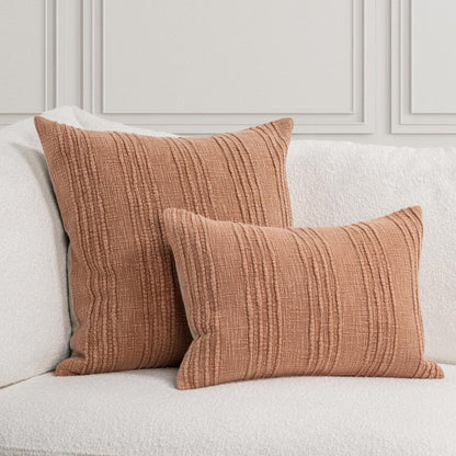 Hollis Pillow