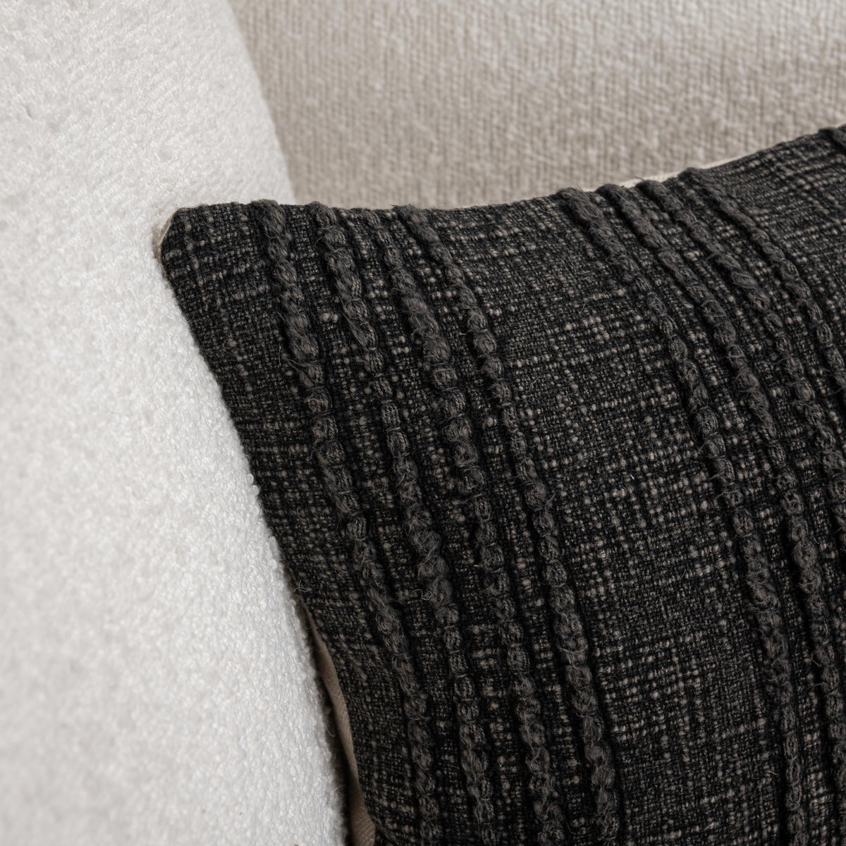 Hollis Pillow