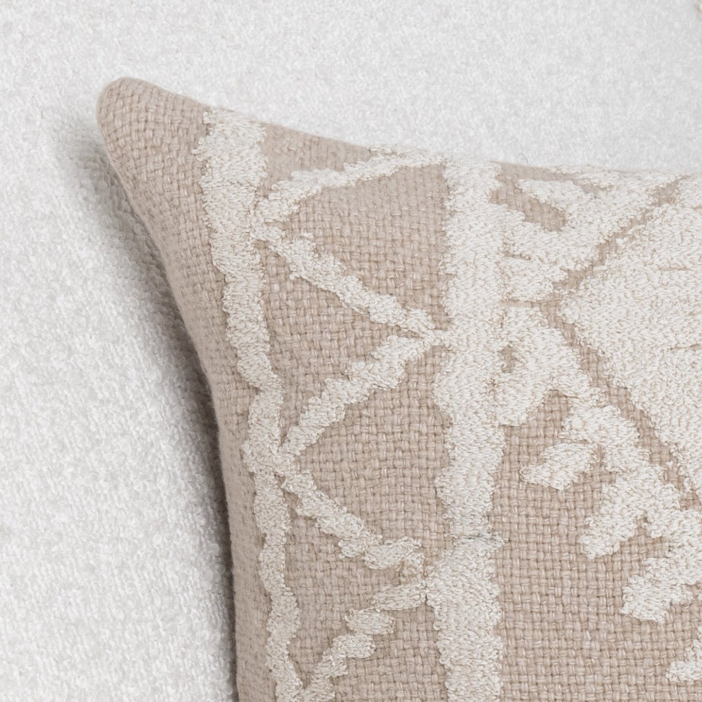 Mocha Cream/Ivory 40% Cotton/60% Linen Pattern LN Abbey 14x26 Collection