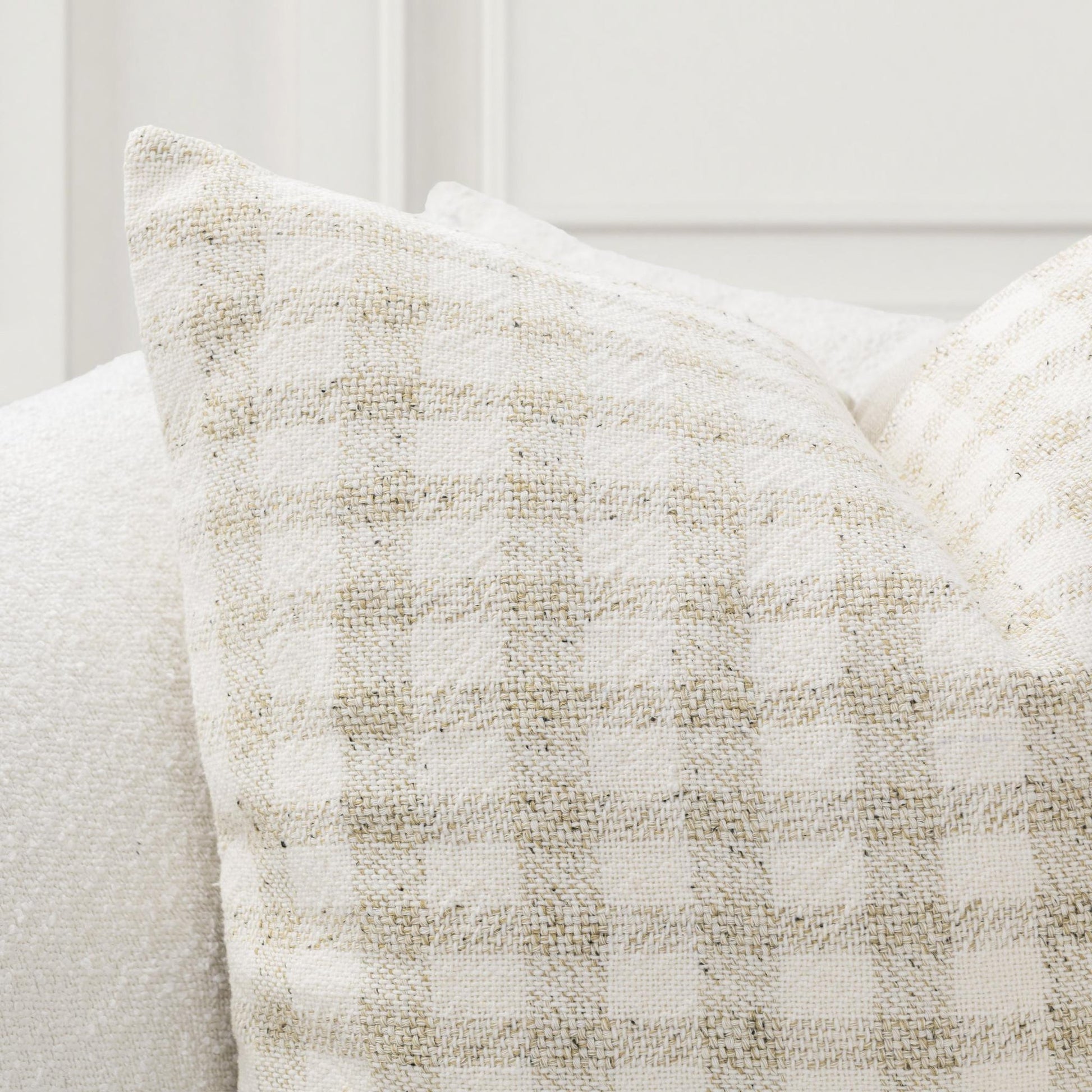 TW Sari Natural/Ivory 26x26