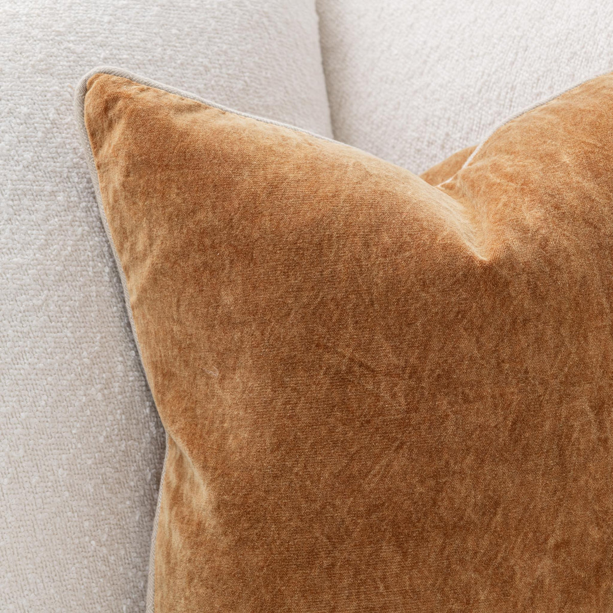 Whitmore Pillow