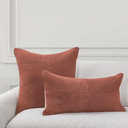 Ravenport 2 Pillow