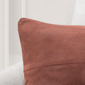 Ravenport 2 Pillow
