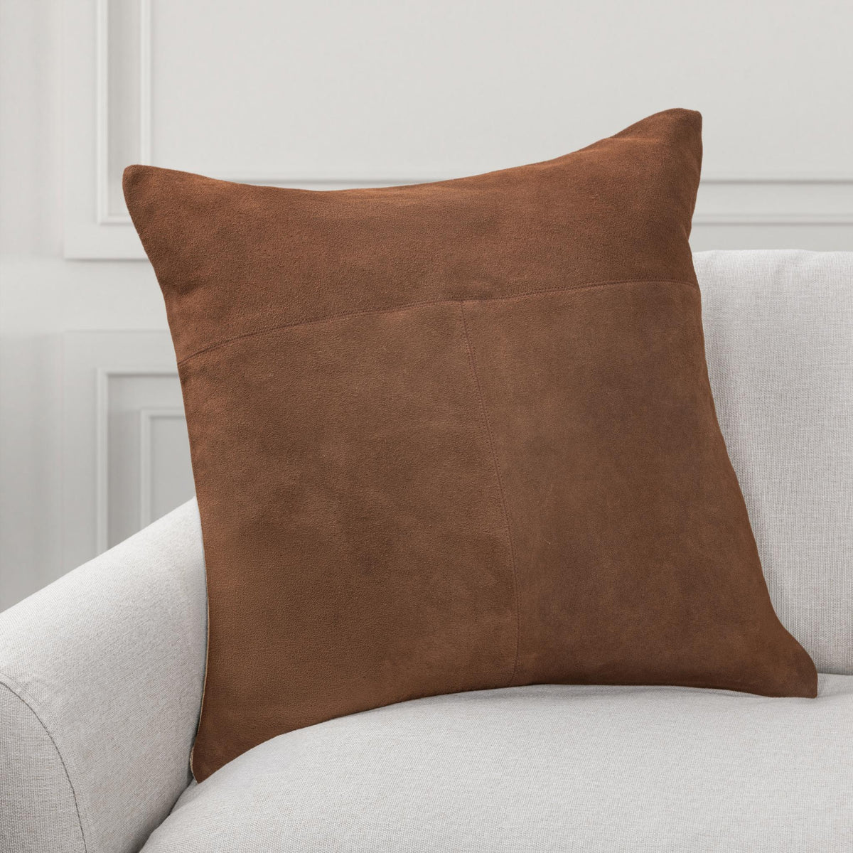 Ravenport 2 Pillow