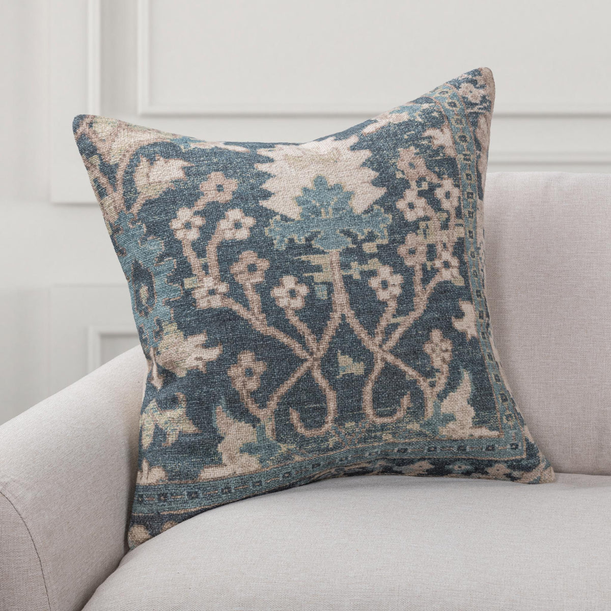 Foxmere 3 Pillow