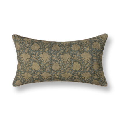 Curated Pillows & Throw