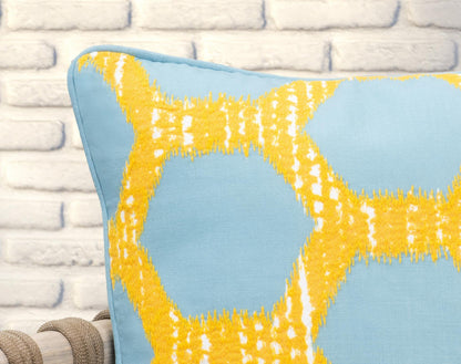 Yellow/Blue 100% Polyester Performance Indoor/Outdoor Indoor/Outdoor Gaines Collection