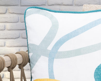 Heritage Pillows & Throw