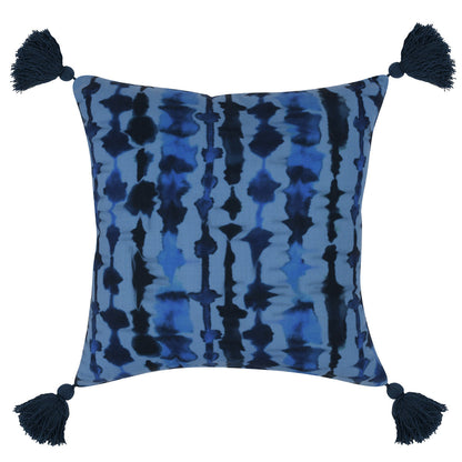 Signature Pillows & Throw