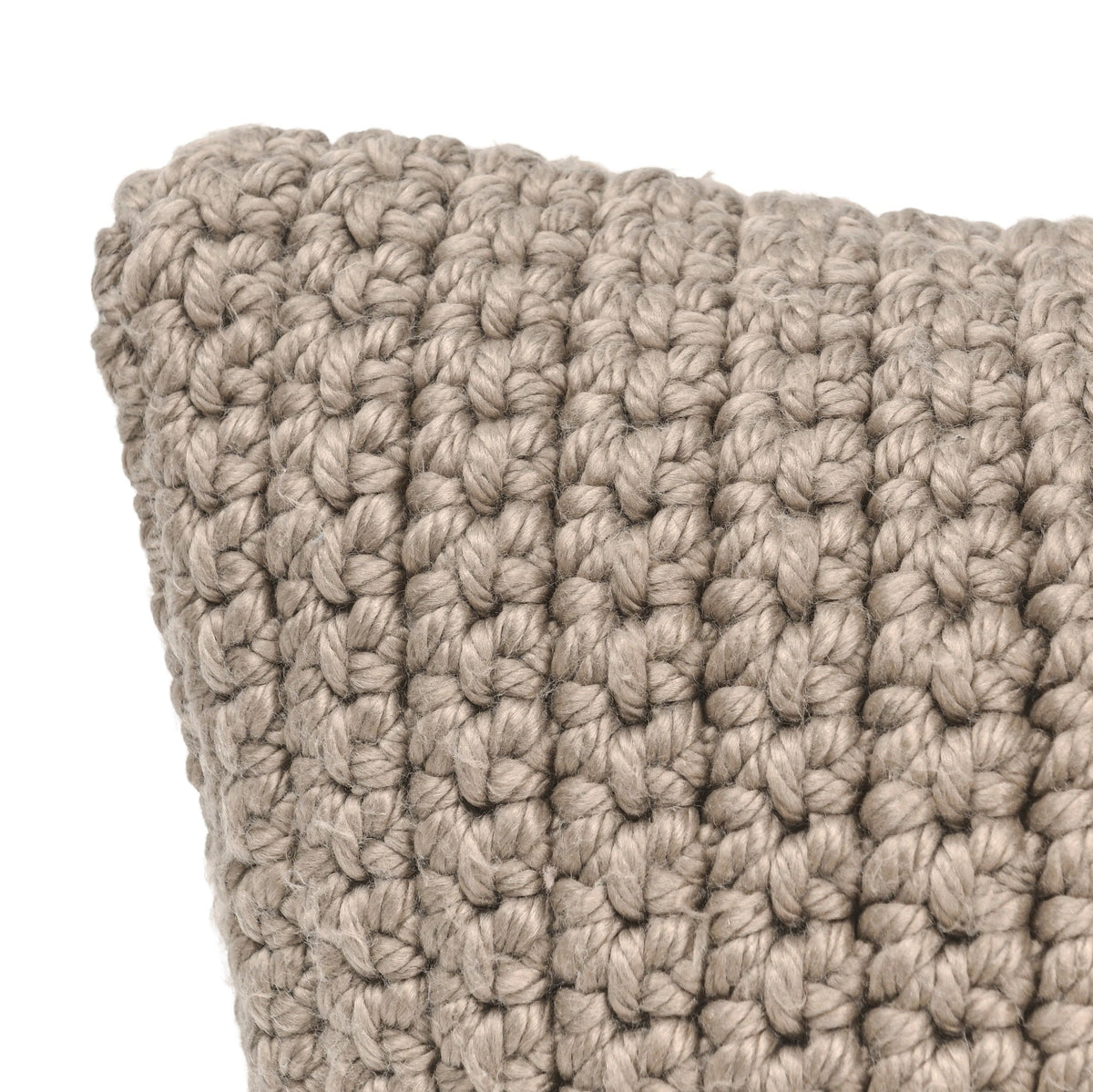 Glenmere 3 Pillow