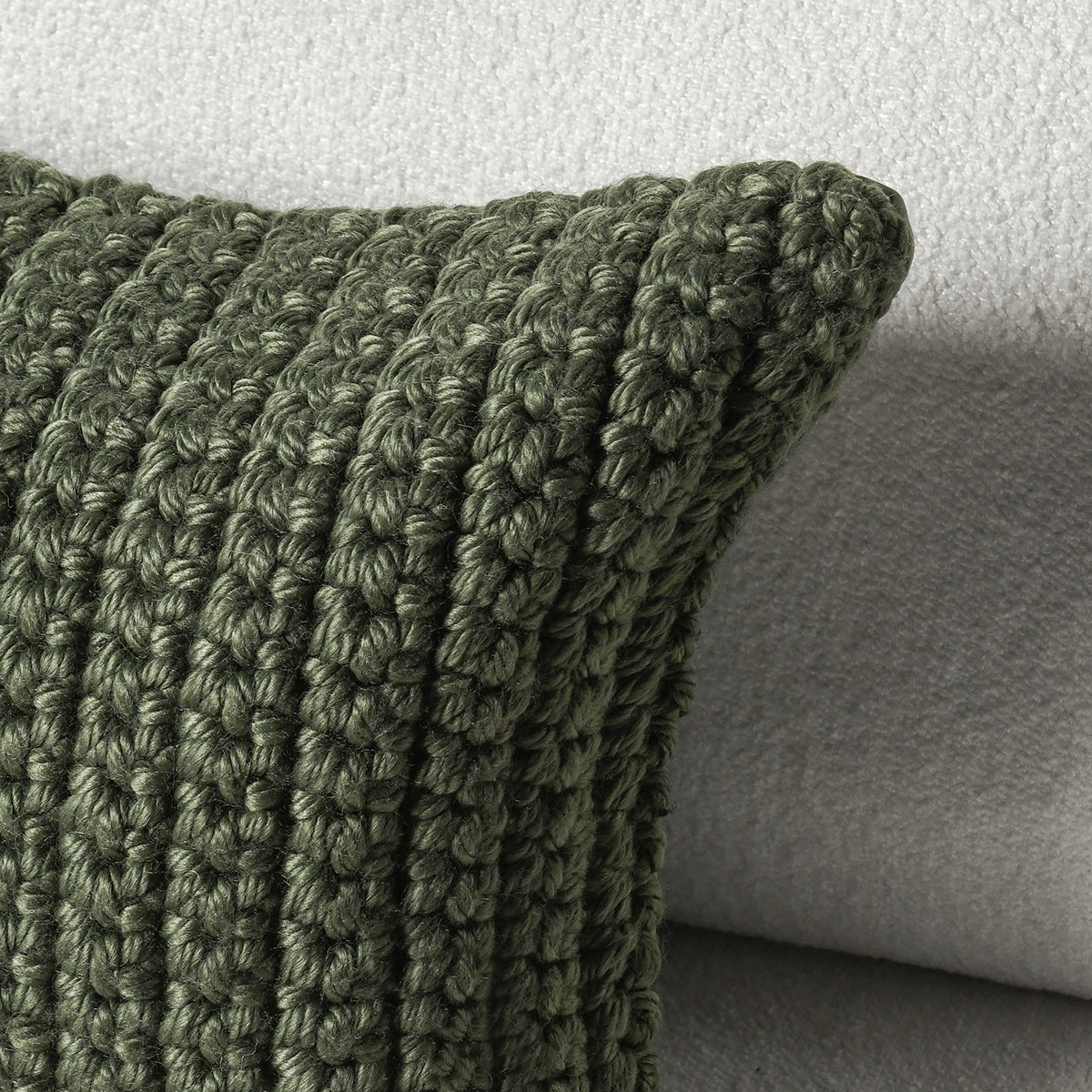 Glenmere 3 Pillow