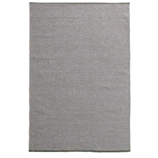 Green Jacquard Woven Olefin Rug 72 in Wide