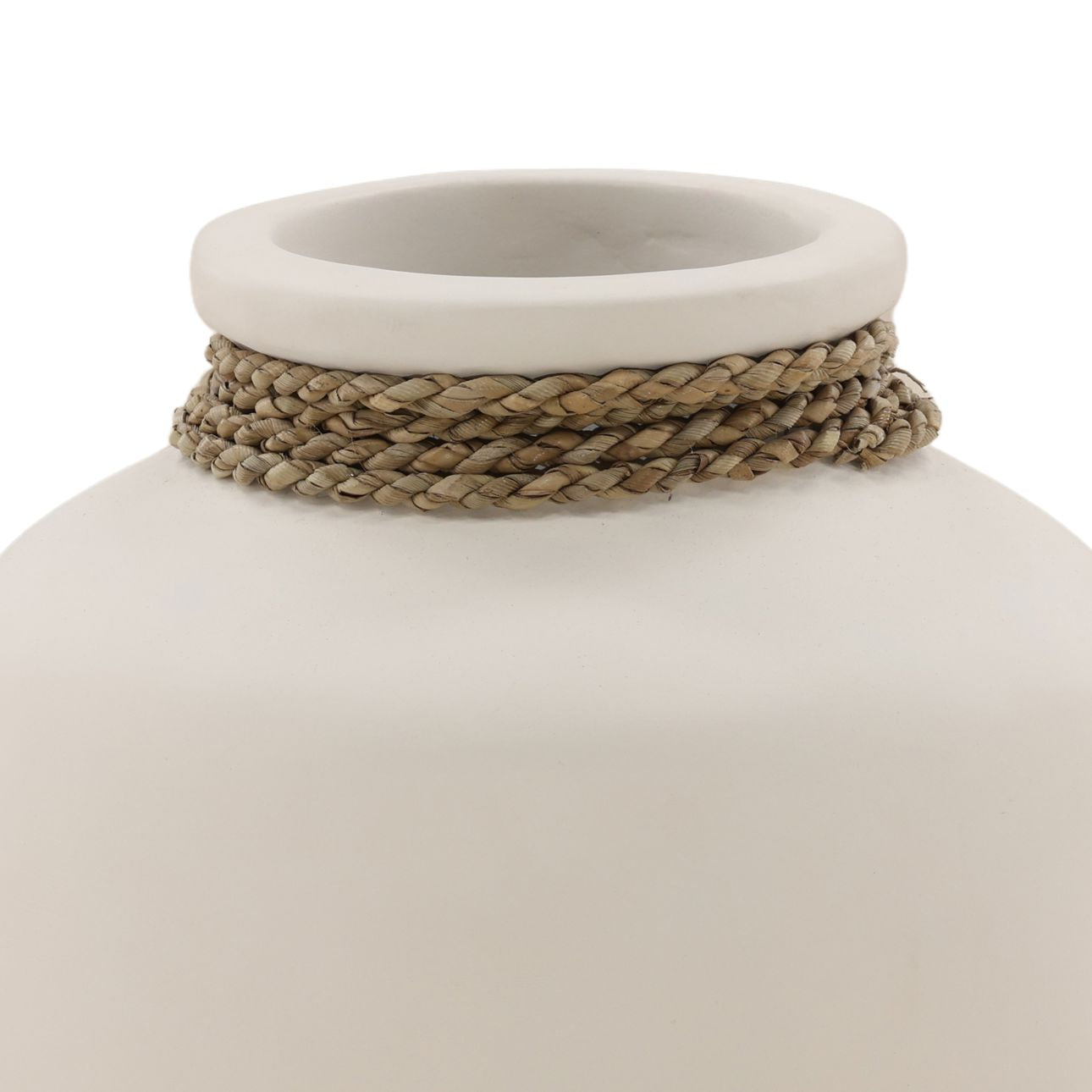 White and Natural Terracotta and Seagrass of 9 in Wide